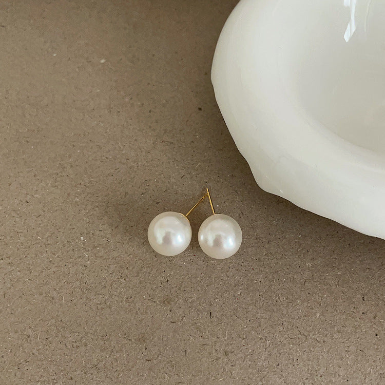 Französische Retro High Sense Nischen-Persönlichkeitsohrringe für Damen