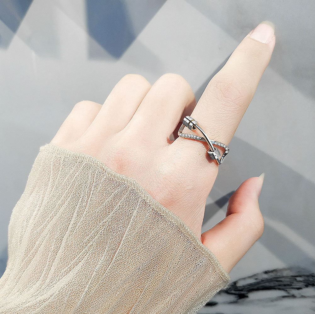 Fashion Simple Design Cross Decompression Rotatable Rings