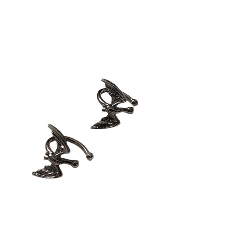 Men's Bat Without Pierced Female Cool Dark Personality Handsome Retro Earrings