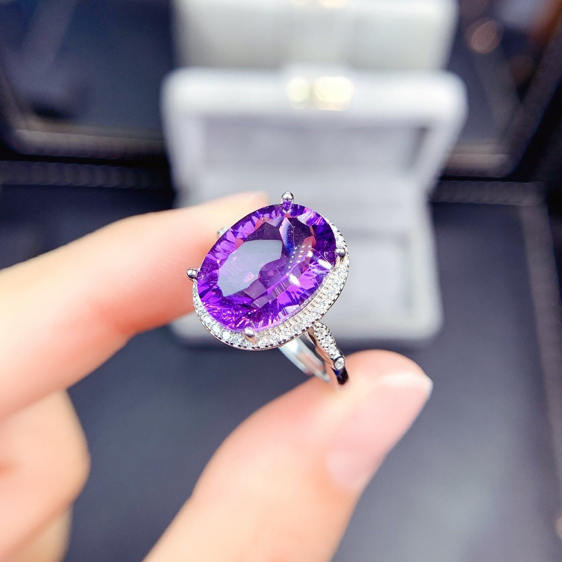 Zircon Live Simulation Amethyst Full Diamond Rings