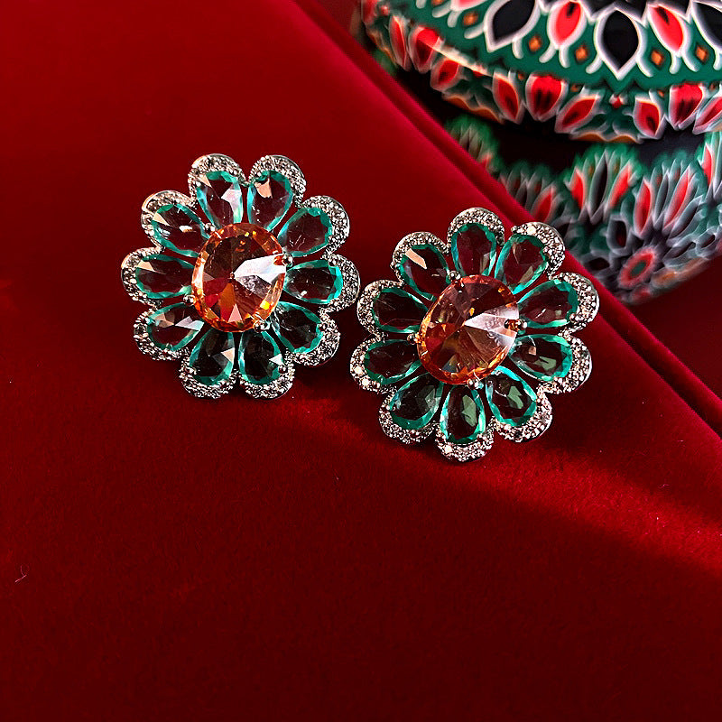 Women's Zircon Flower For Entry Lux Elegant High-grade Temperamental Earrings