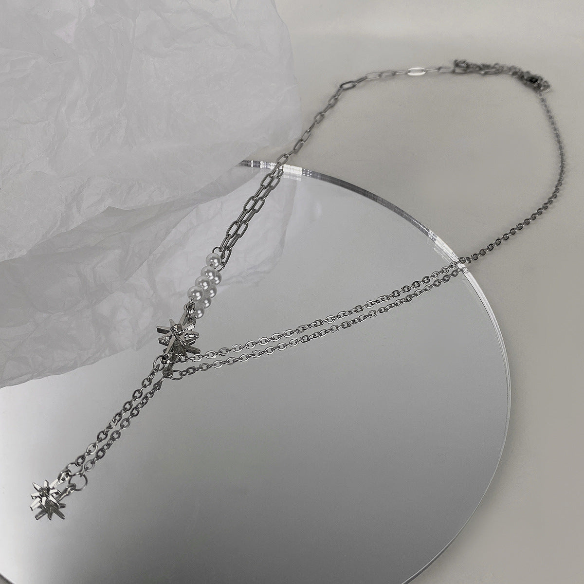Women's Eight Awn Star For Light Luxury Necklaces