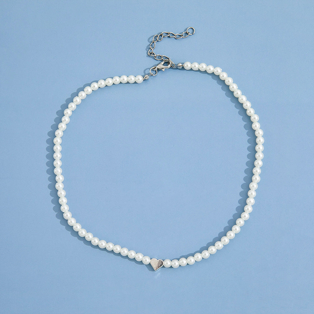 Simple And Short Pearl Heart Fashion Necklaces