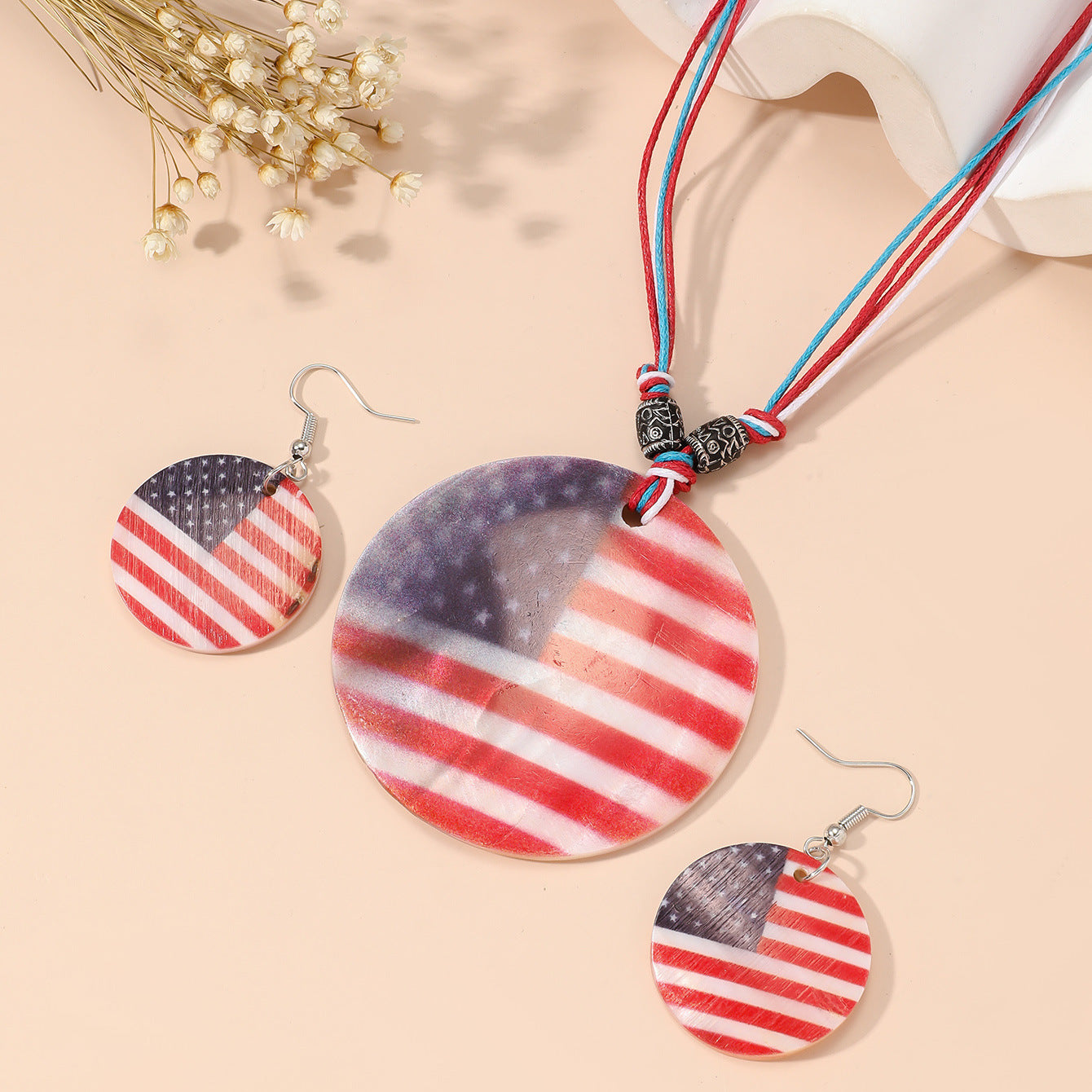 Shell Printed National Flag And Suite Necklaces