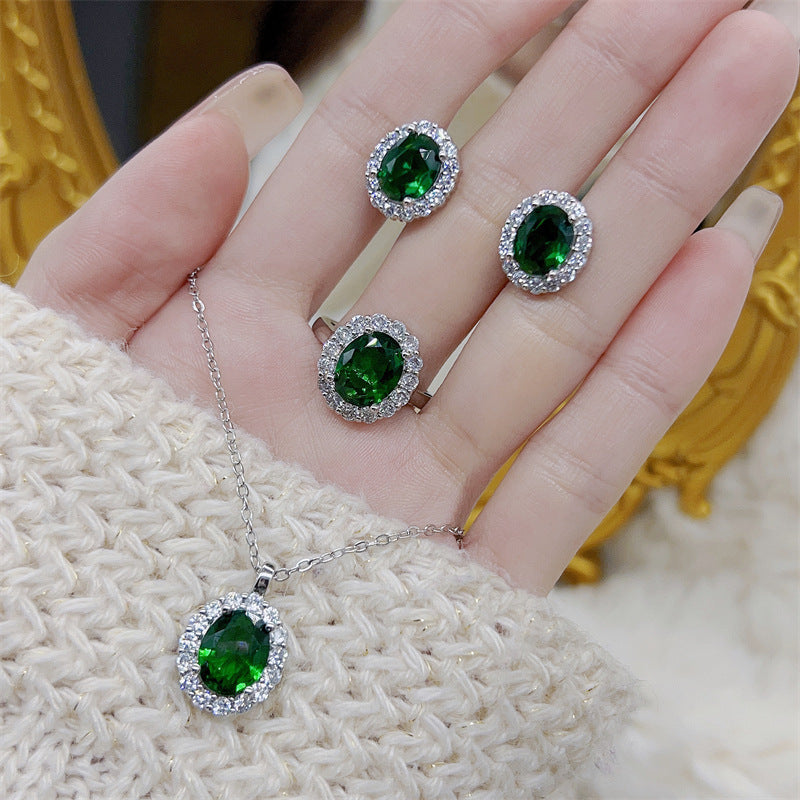 Women's Clavicle Emerald Chain Sterling Sier Gemstone Inlaid Zircon Jewelry Set