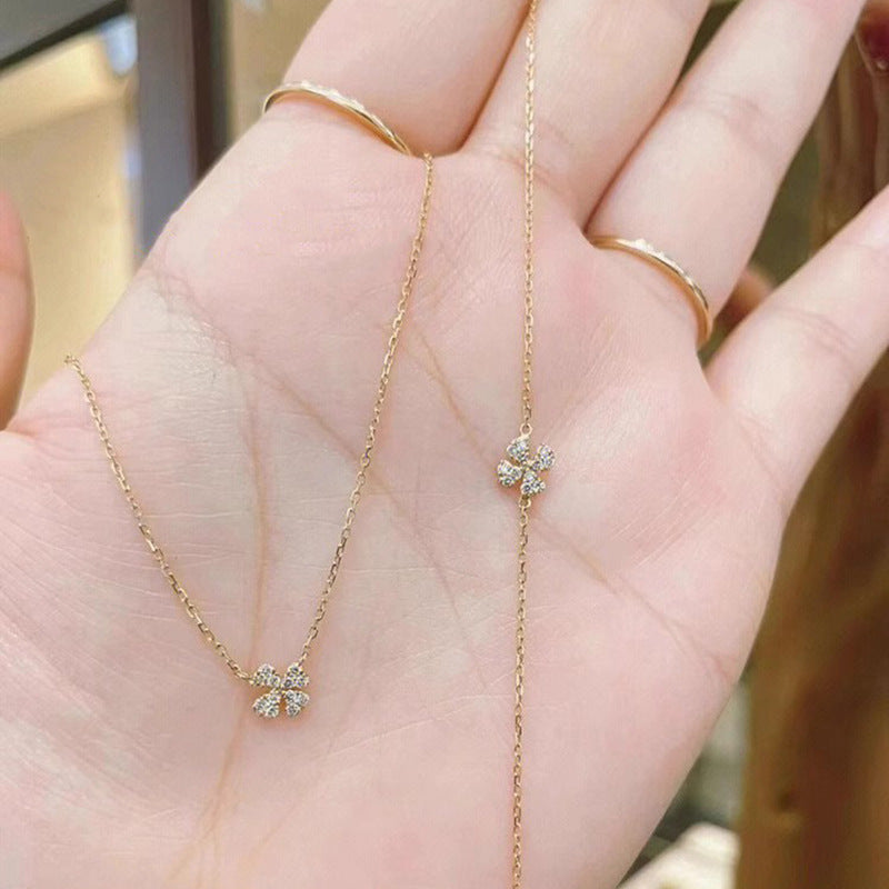 Diamant-Vierblättriges Kleeblatt, Glücksbringer, versilbert