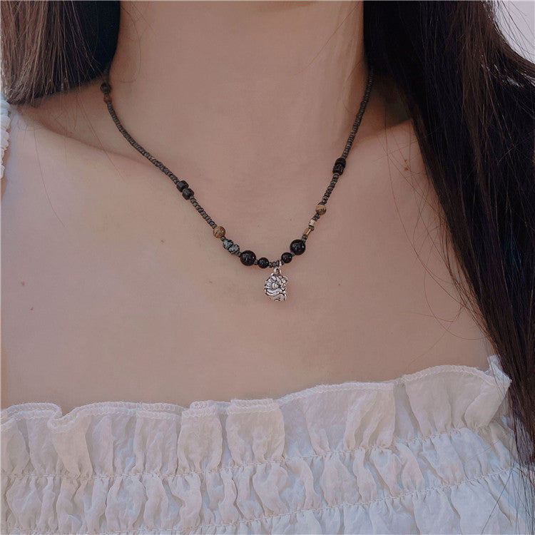 Style Lion pendentif femme Niche perle clavicule chaîne colliers