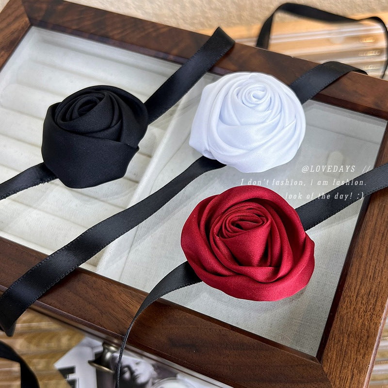 Damen-Schlüsselbein-Halsketten im Retro-Stil mit Rosen-Riemen und Schlüsselbein