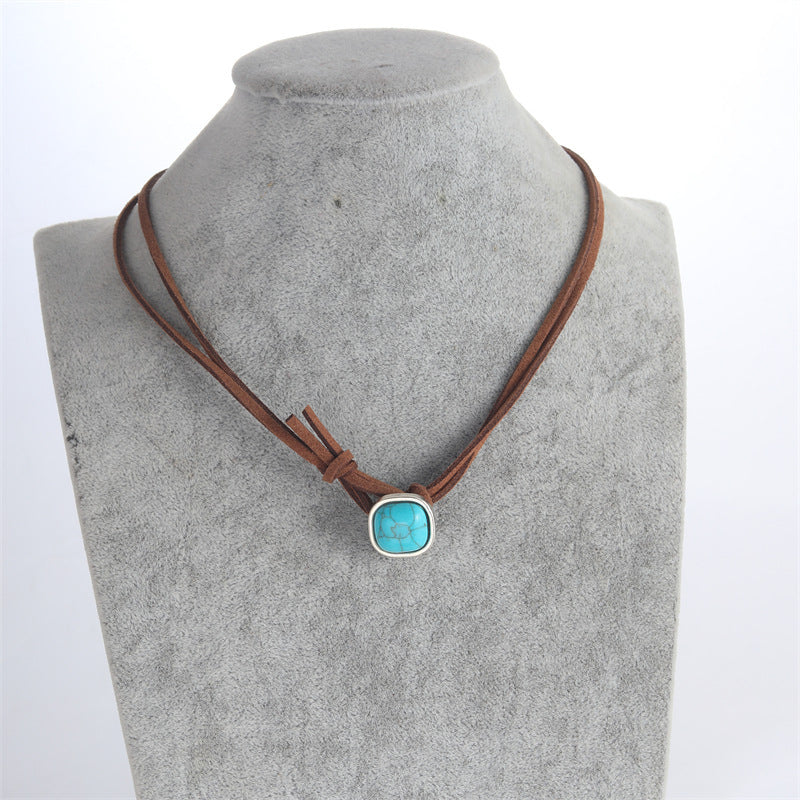 Colliers à pendentif en corde de cuir en alliage turquoise de style