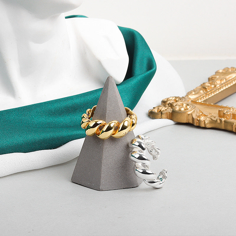 Metal Twist Hollow Index Finger Three-dimensional Gold Plated French Rings