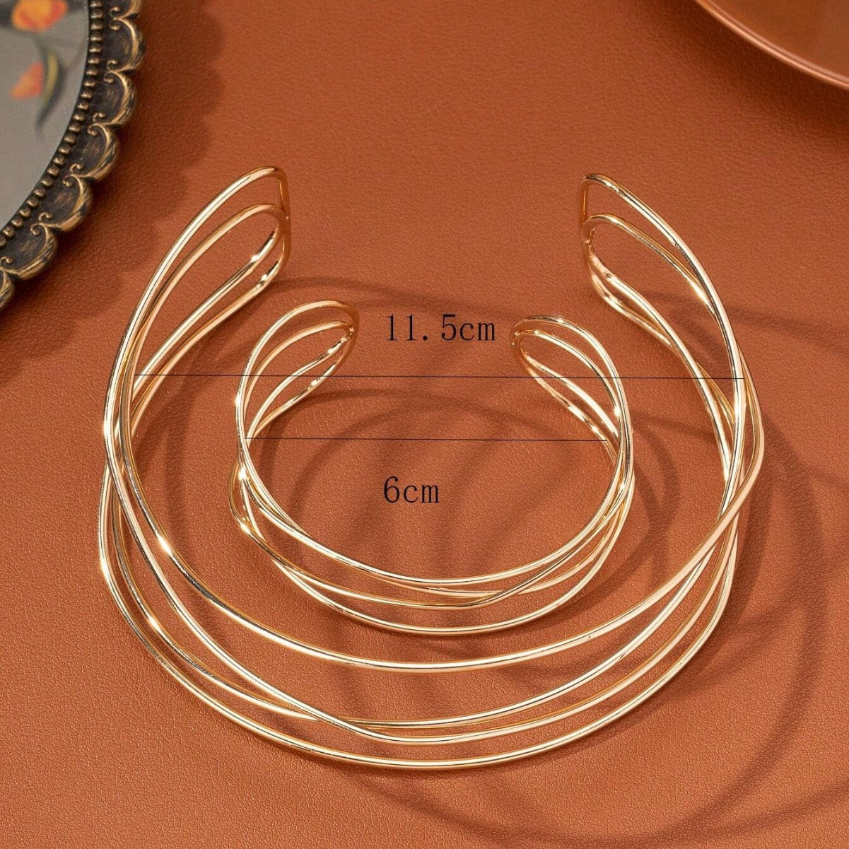 Metallic Open-ended Female Fashion Personality Graceful Niche Jewelry Set