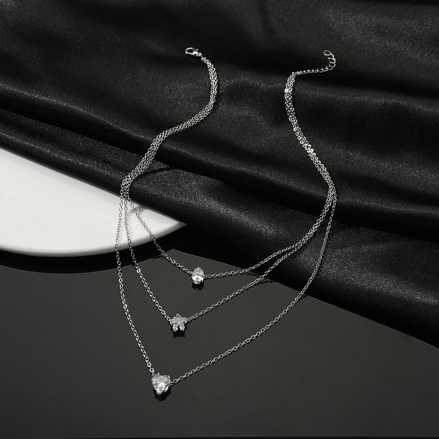 Colliers pendentif coeur élégant femme cristal Zircon