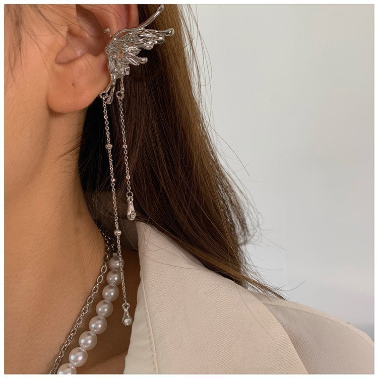 Women's Moon Light Luxury Tassel Elegant Long Cold Ear Clip