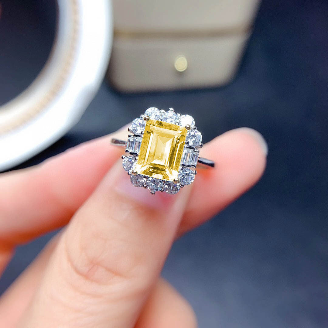 Women's Live Streaming Drainage Welfare Yellow Diamond Rectangular Rings