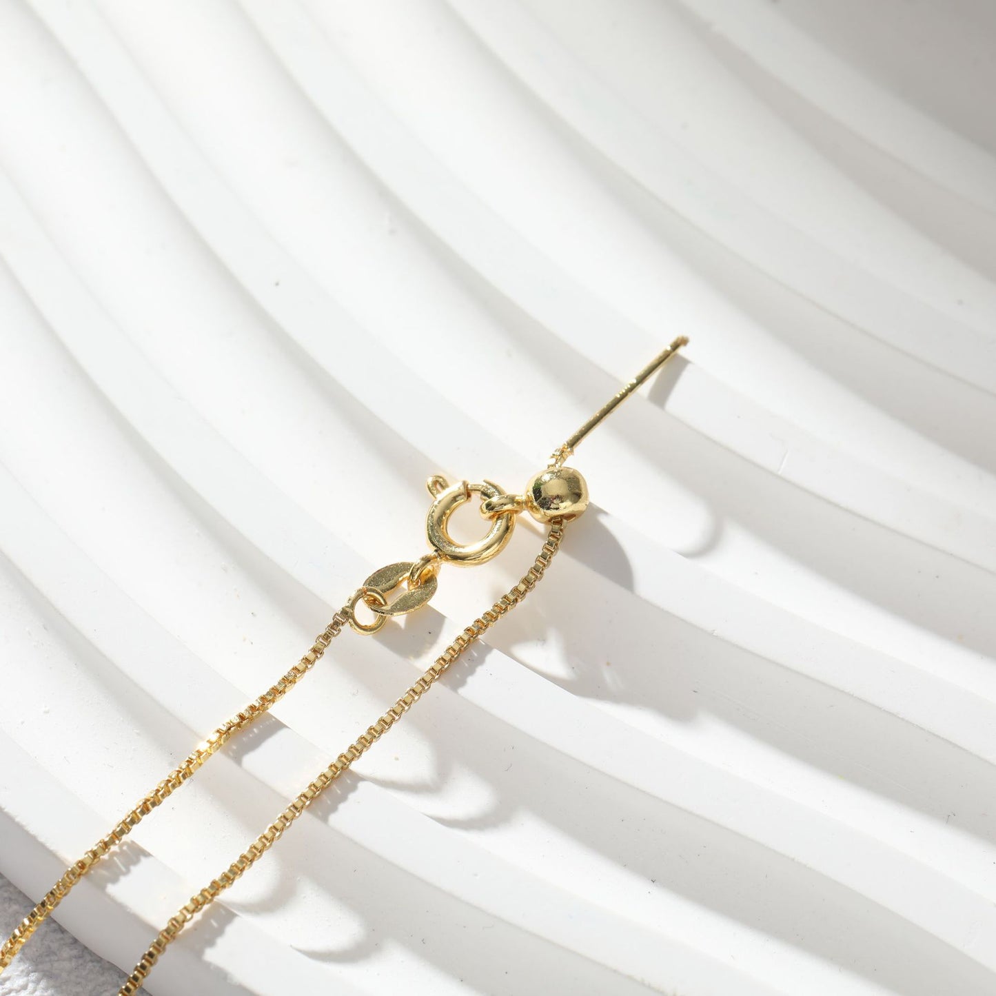 Needle Chopin Colored Choker Random Adjustment Necklaces