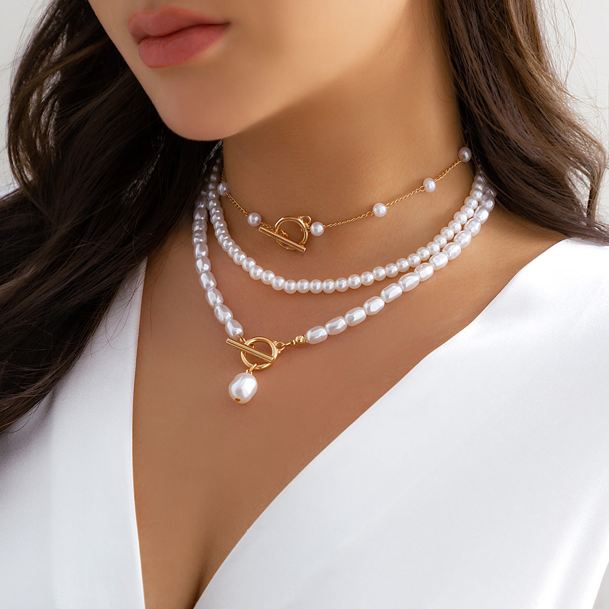 Imitation de perles, coutures simples, créatives et colliers féminins