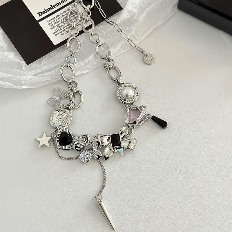 Metal Design Niche Cold Punk Light Necklaces
