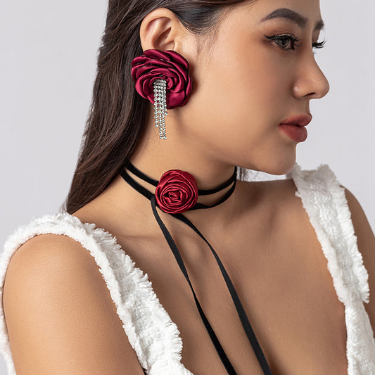 Women's Yarn Flowers Collar Clavicle Chain Vintage Necklaces