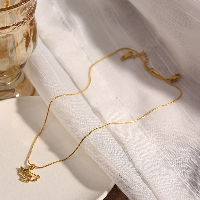 Leaf Pendant Clavicle Chain Gold Titanium Necklaces