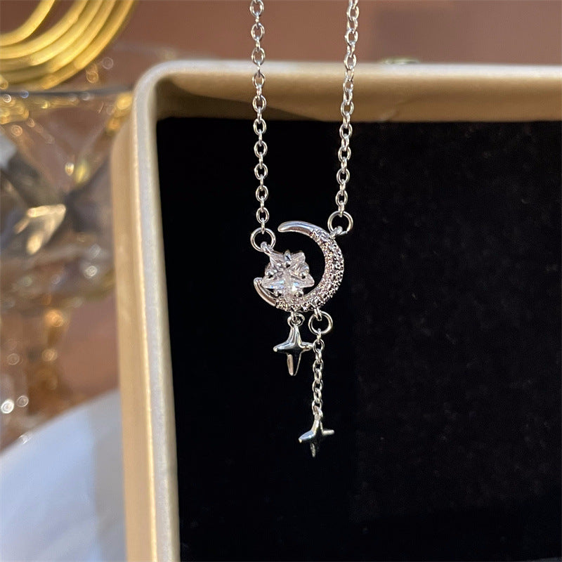 Colliers de clavicule pour femmes, hommes et doux et Cool, étoiles de fleurs, cœur pour conception de niche