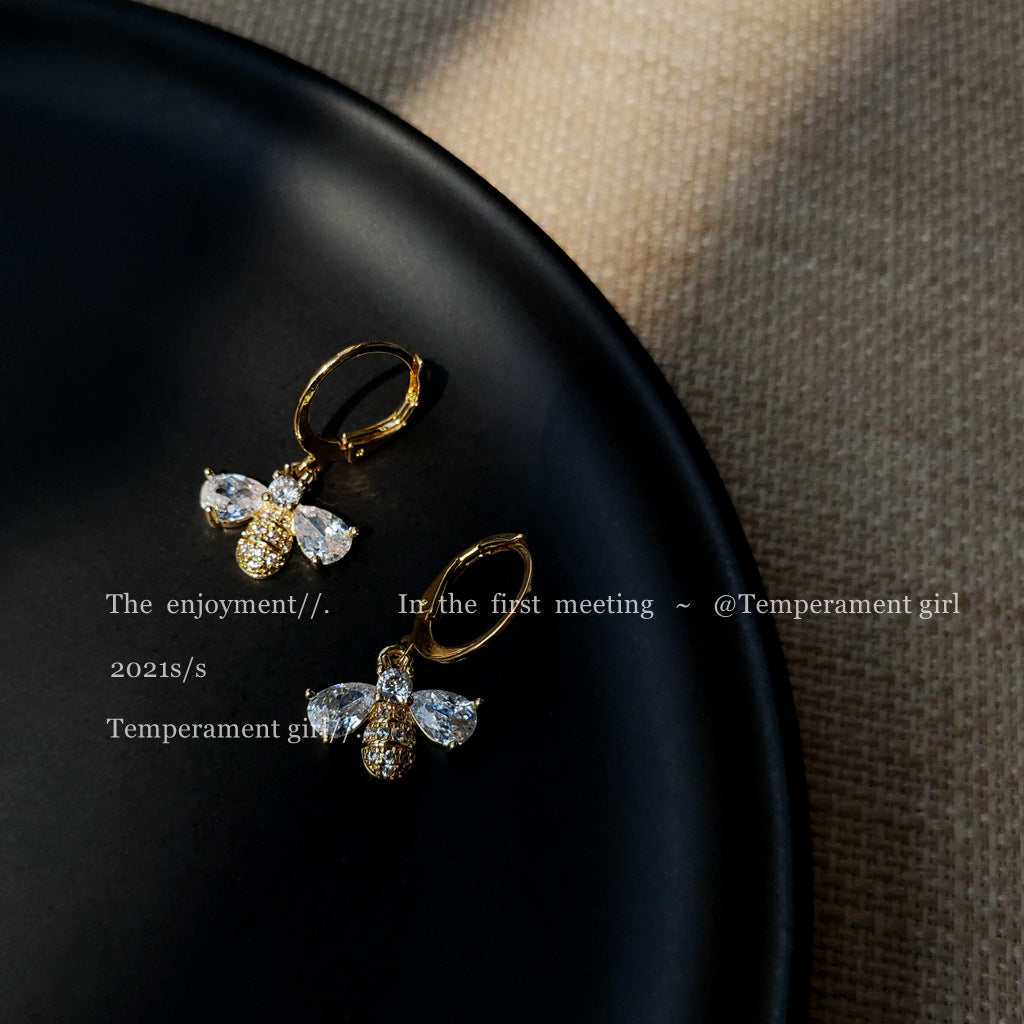Women's Zircon Bee High-grade Plated Fashion Design Earrings