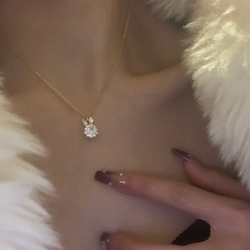 Rotatable Rabbit Light Luxury Minority Sparkling Necklaces
