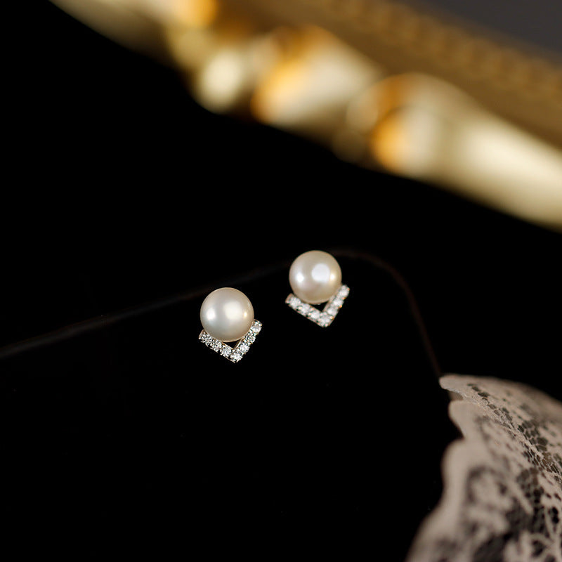Vintage Pearl Ear Niche Design Trendy Earrings