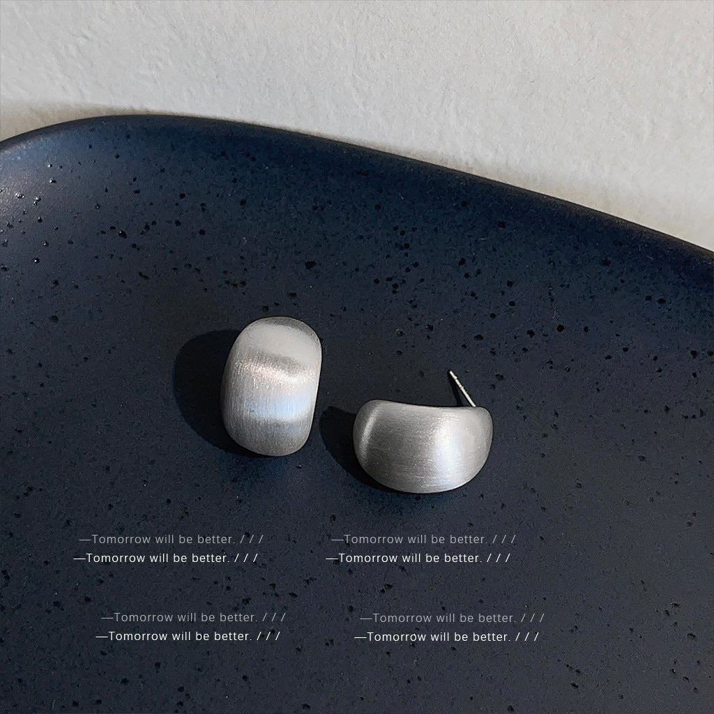 Women's Frosted Brushed Texture Bean-shaped Fashionable High-grade Earrings