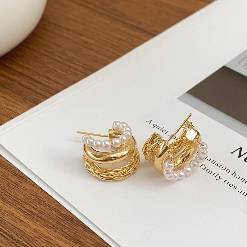Women's French Style Retro Bright Pearl Knotted Earrings