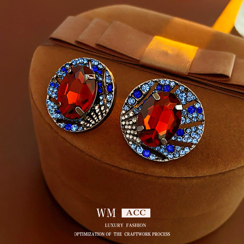 Women's Retro Exaggerated Fashionable High-grade Oval Sier Earrings