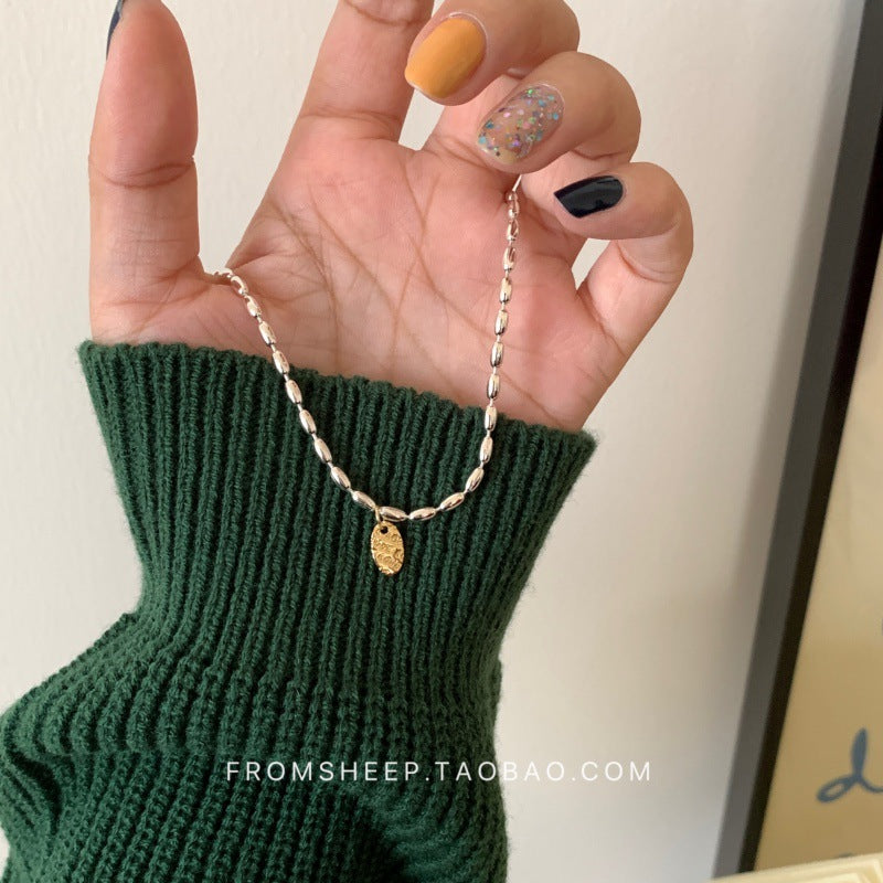 Colliers de chaîne de clavicule de pull d'argent de Style minoritaire de luxe de lettre légère des femmes