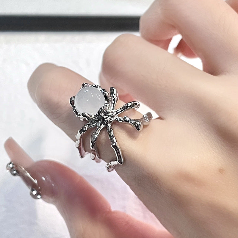 Punk Design High-grade Bee Personality Moonstone Rings