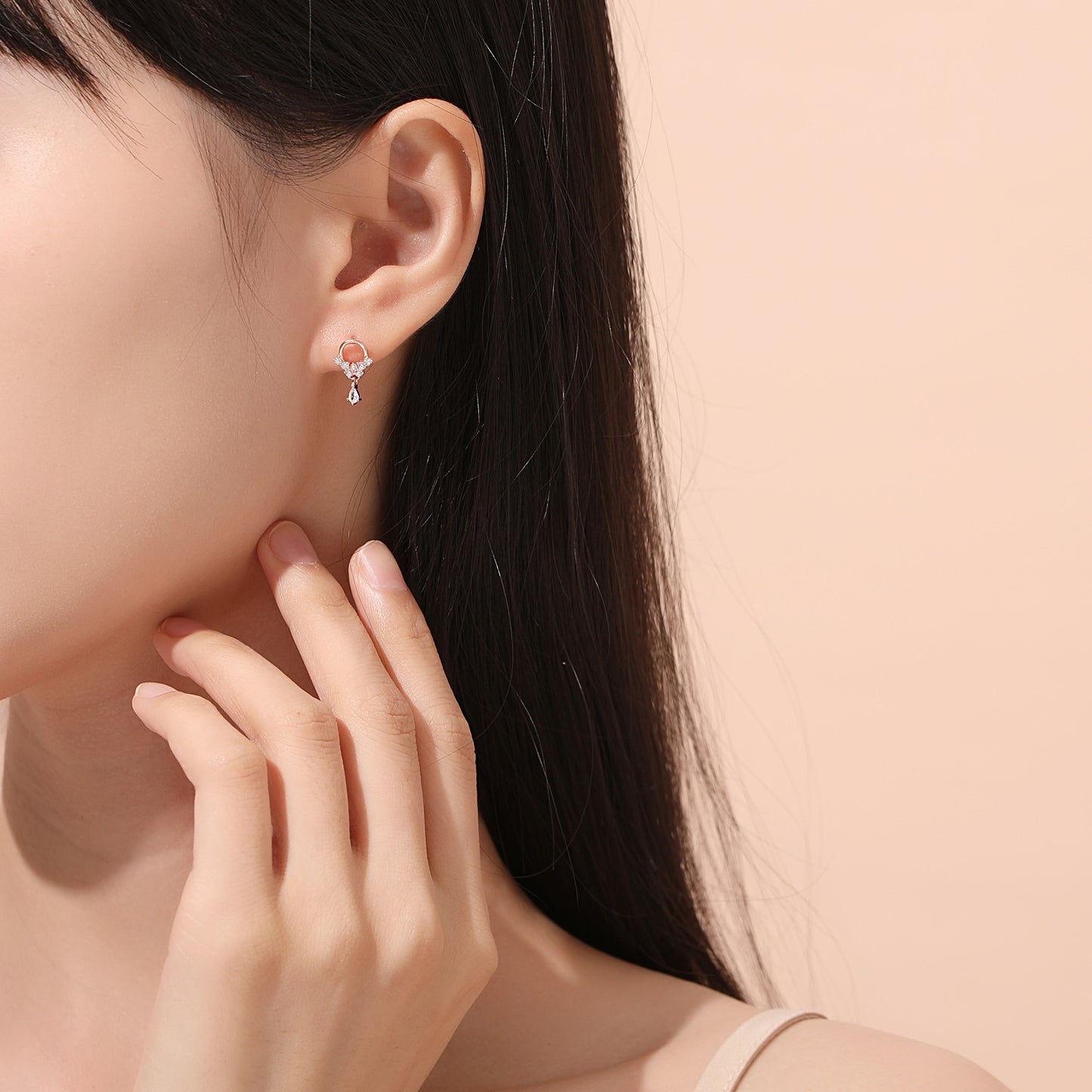 Women's Style Sier Small Water Flower Mini Earrings