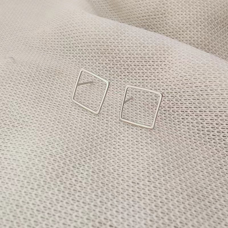 Women's Square Hollow Geometry Sier Needle Simple Trendy Earrings