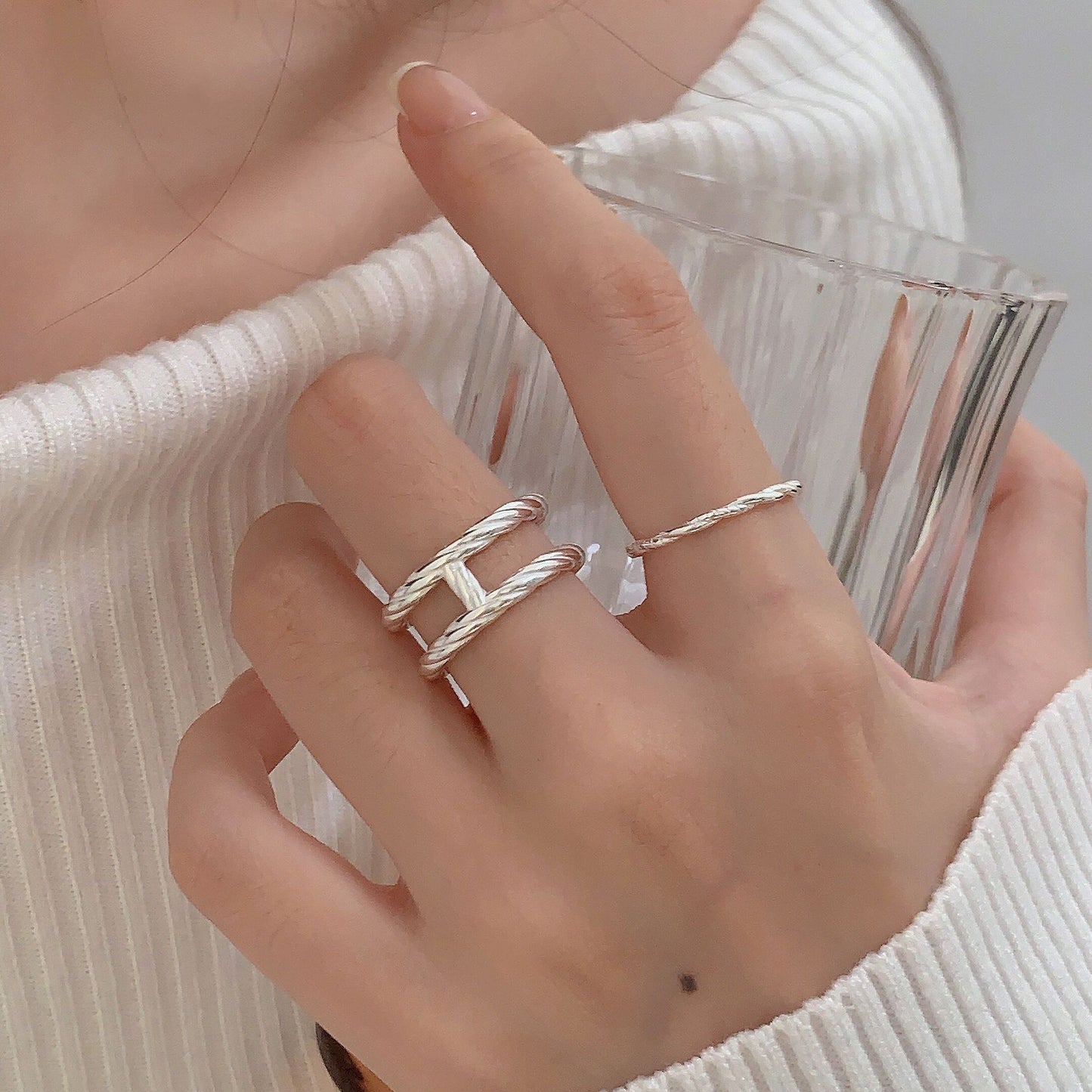 Constant Sterling Sier Winding Line Open Female Rings