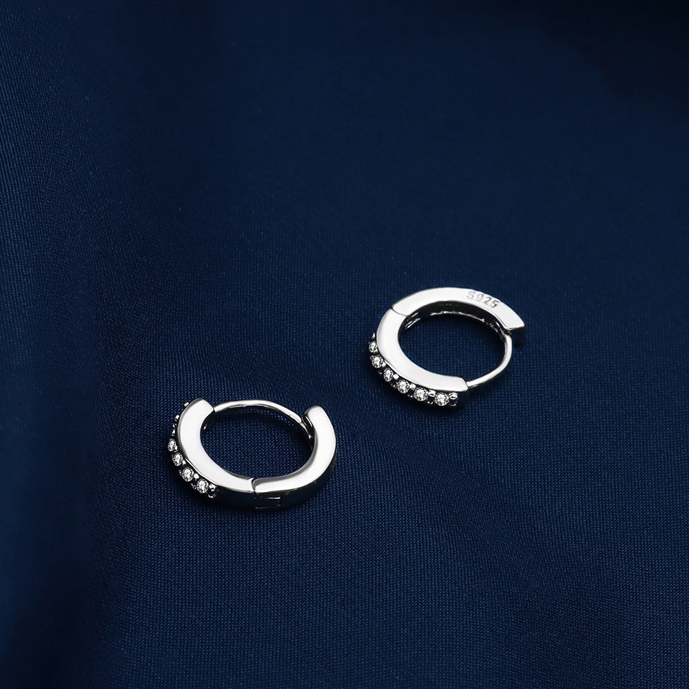 Modische, hochwertige, schlichte, anmutige Street Shot-Hipster-Ohrringe