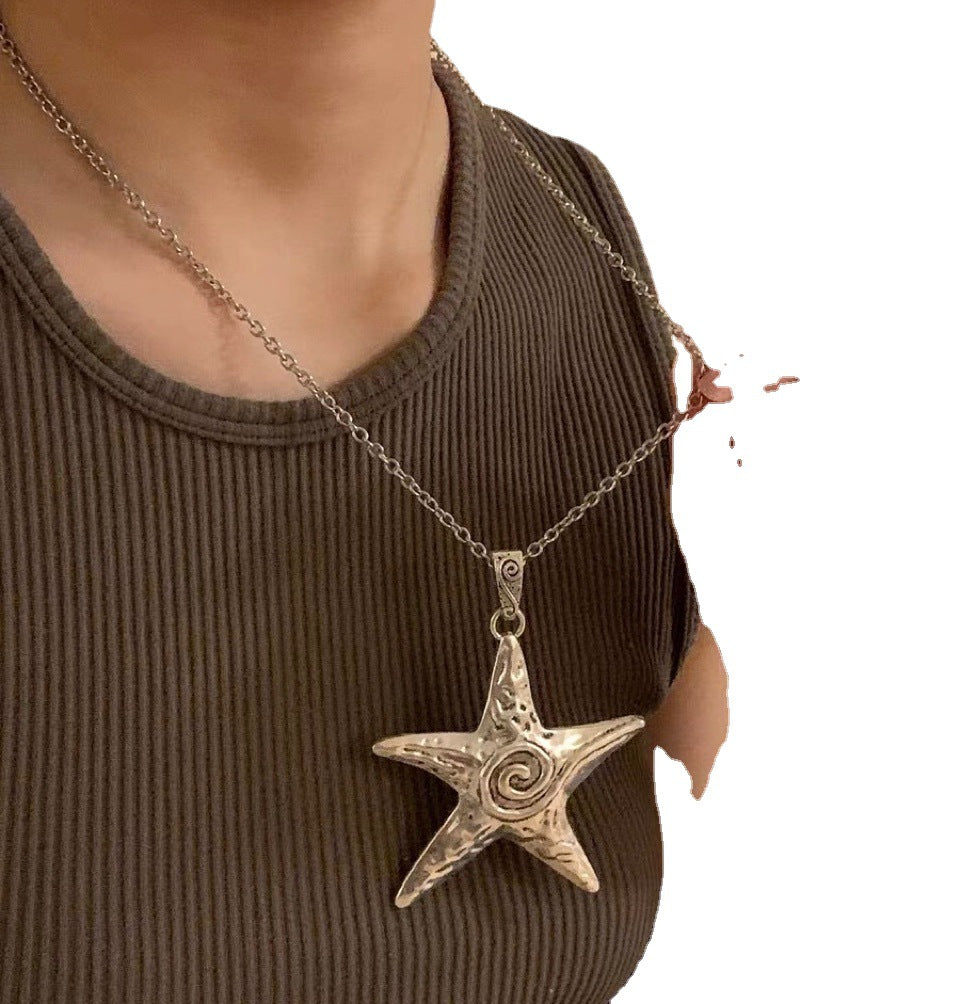Colliers exagérés avec pendentif à cinq branches Sweet Cool Star