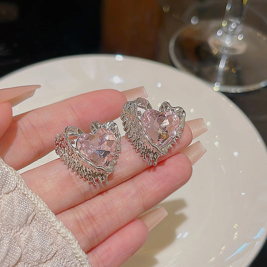 Women's Style Pink Love Heart Exquisite Fashionable Earrings