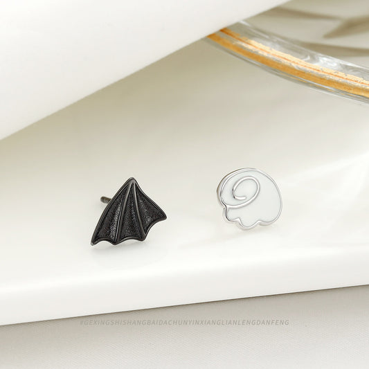 Women's Wings Niche Personality Ornament Fashionable Asymmetric Earrings