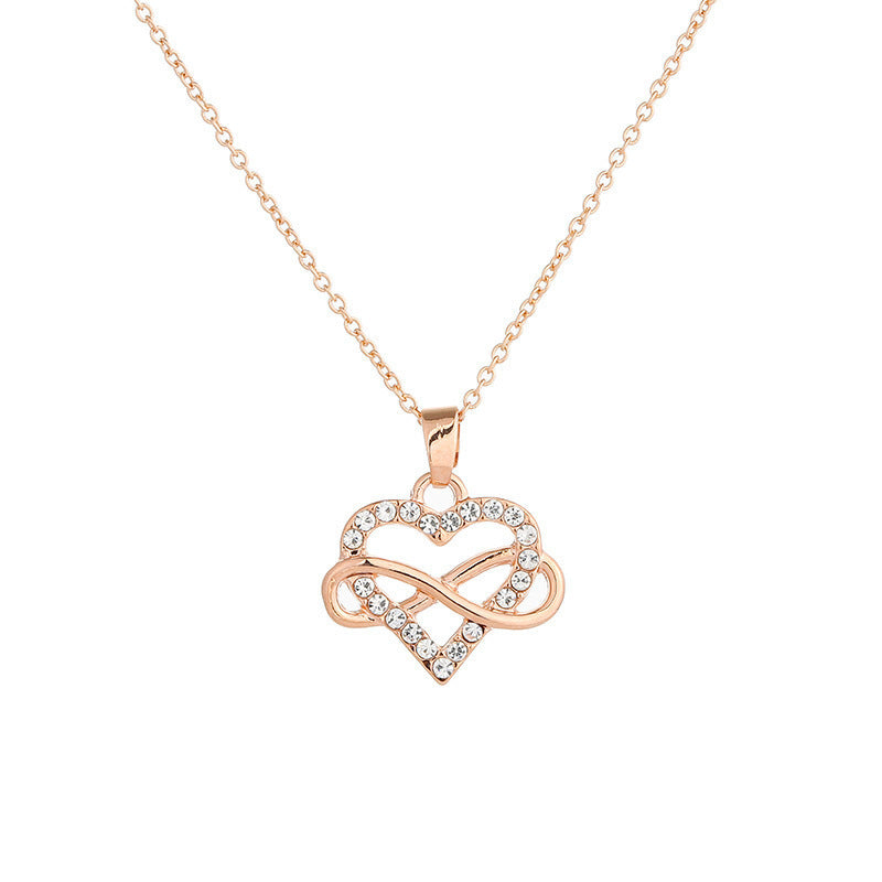 Women's Infinite Love Simple Heart-shaped Clavicle Necklaces