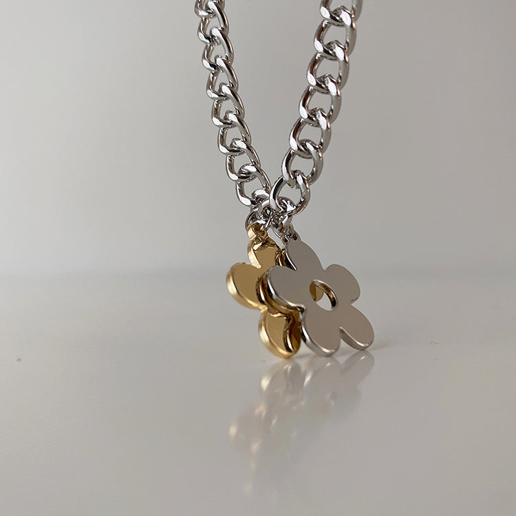 Colliers de clavicule de mode gracieuse de personnalité féminine de fleur de couleur contrastée