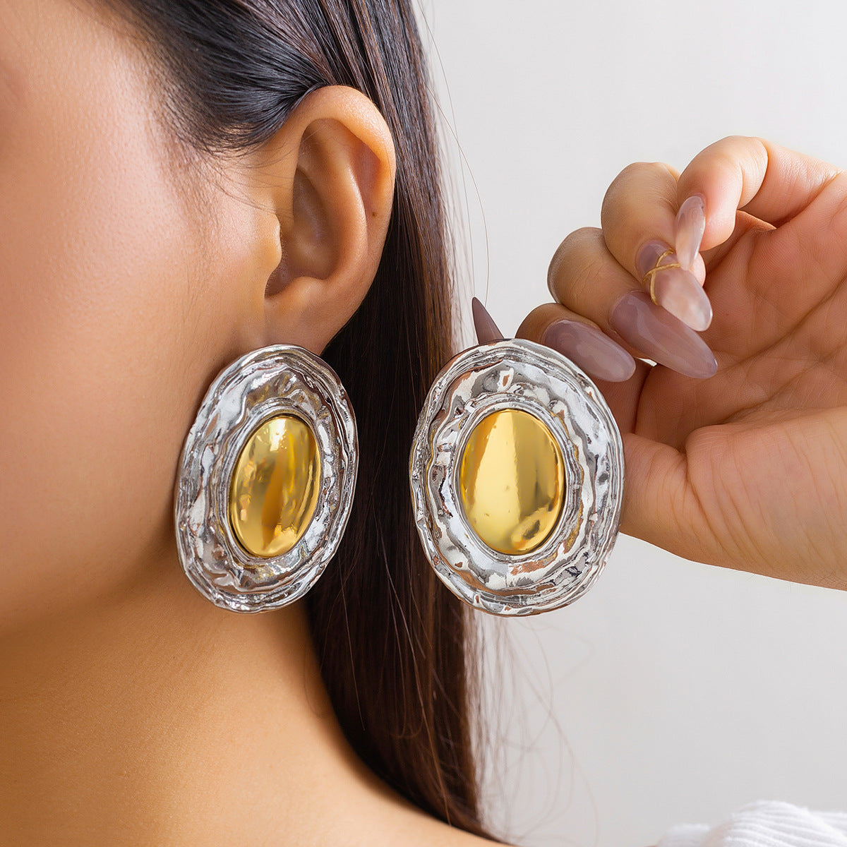 Übertriebene, ovale, glänzende, anmutige, geometrische Vintage-Ohrringe für Damen