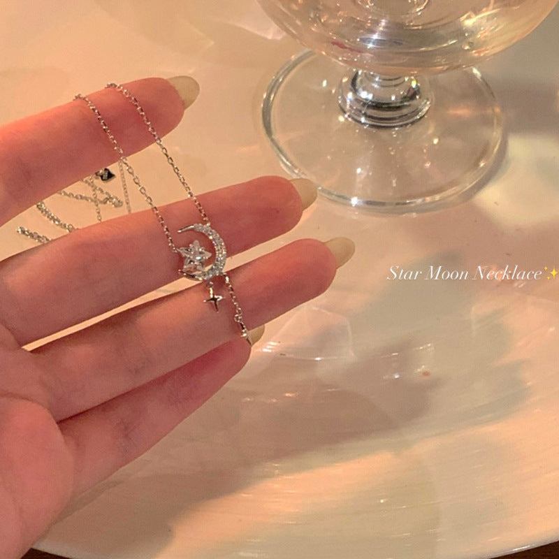 Colliers de clavicule de conception de haute couture de Style froid de lune pour femmes