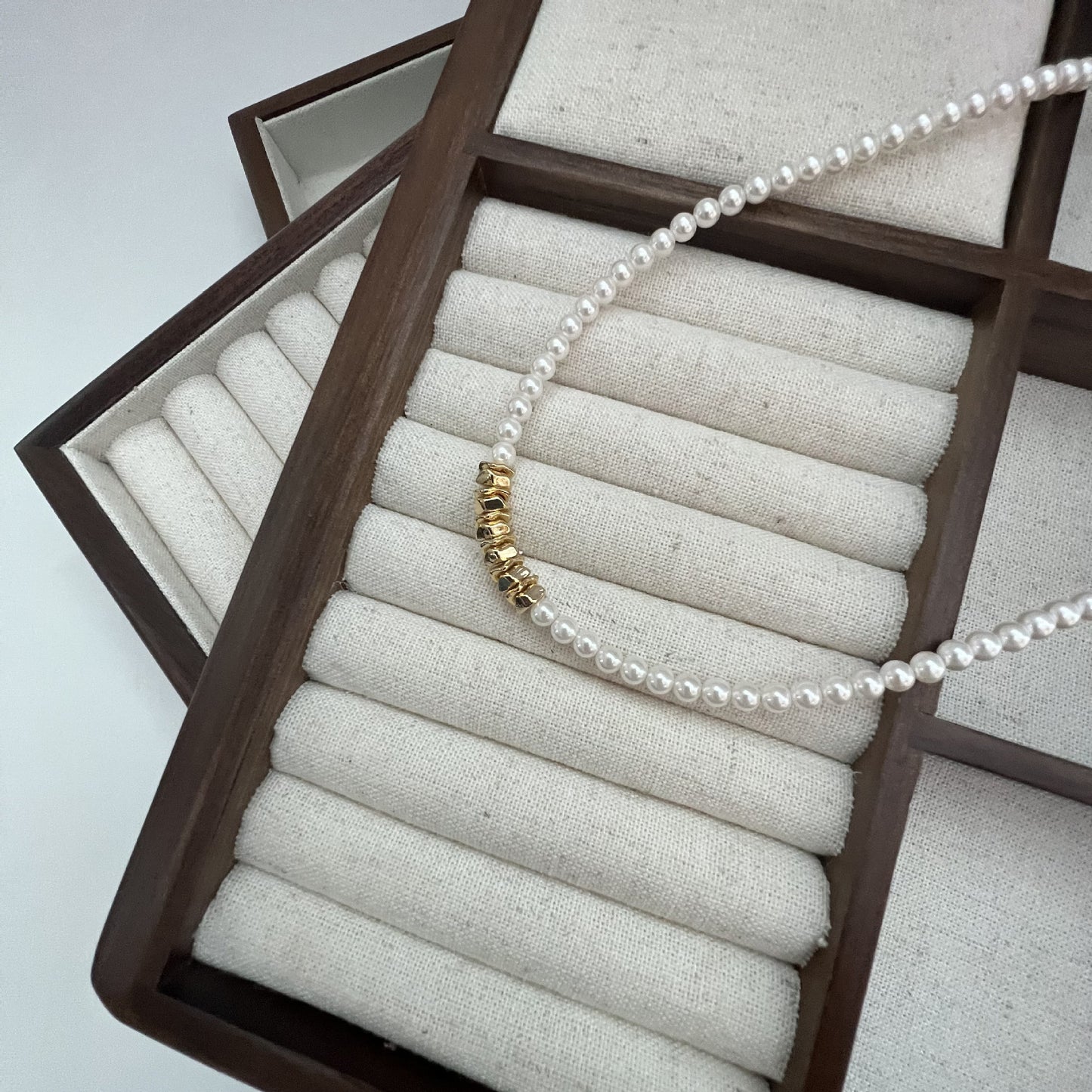 Colliers de cou en chaîne de clavicule capricieuse Simple en perles pour femmes