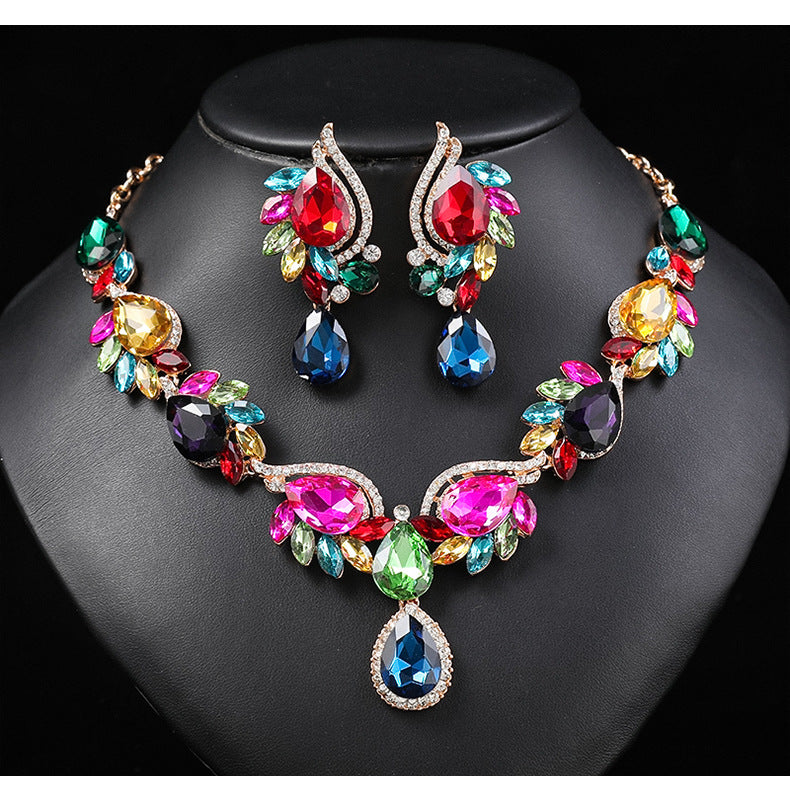 Costume de pierres précieuses multicolores pour femmes, colliers de Banquet de mariée à la mode