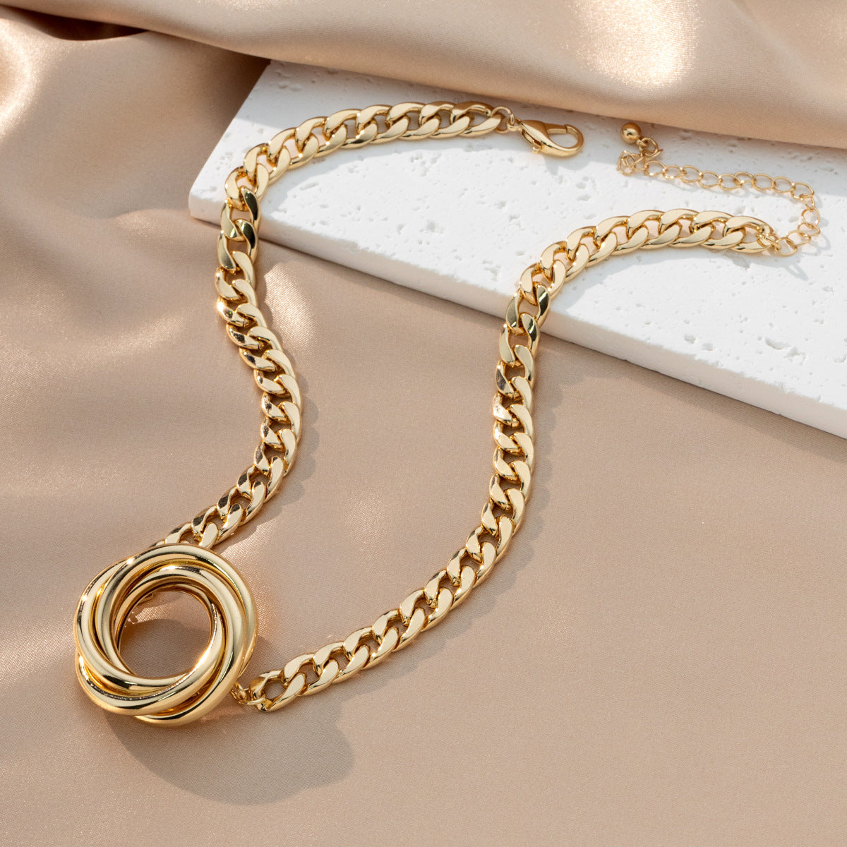 Women's Simple Fashion Sweet Elegant Twist Geometric Jewelry Set