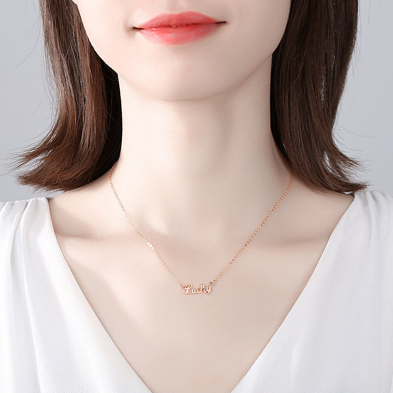 Colliers porte-bonheur avec lettres anglaises, chaîne de clavicule pour femmes