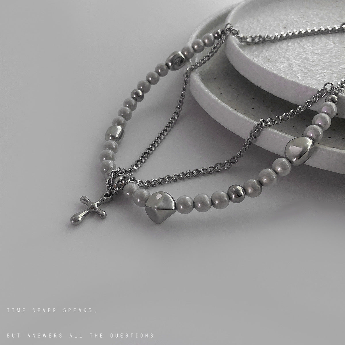 Pendentif croix femme réfléchissant perle couture Double couche colliers hauts