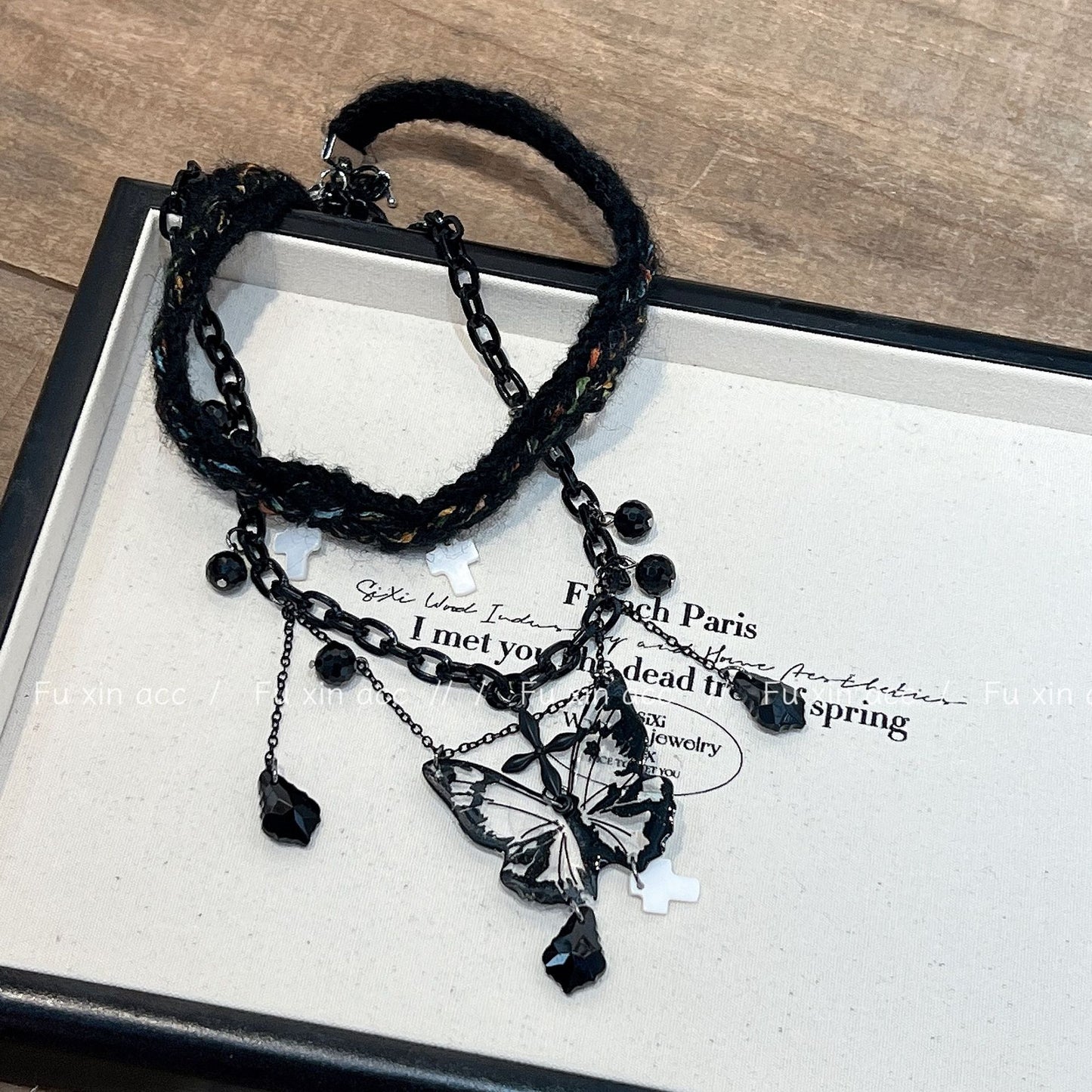 Hand-woven Dark Butterfly Niche Advanced Black Diamond Necklaces