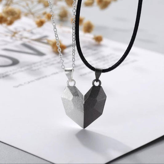 Pair Of Magnetic Heart-shaped Clavicle Chain Necklaces